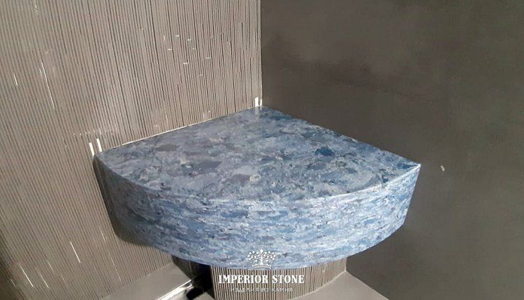 Сидение в ванную Vicostone Thunder Blue - фото